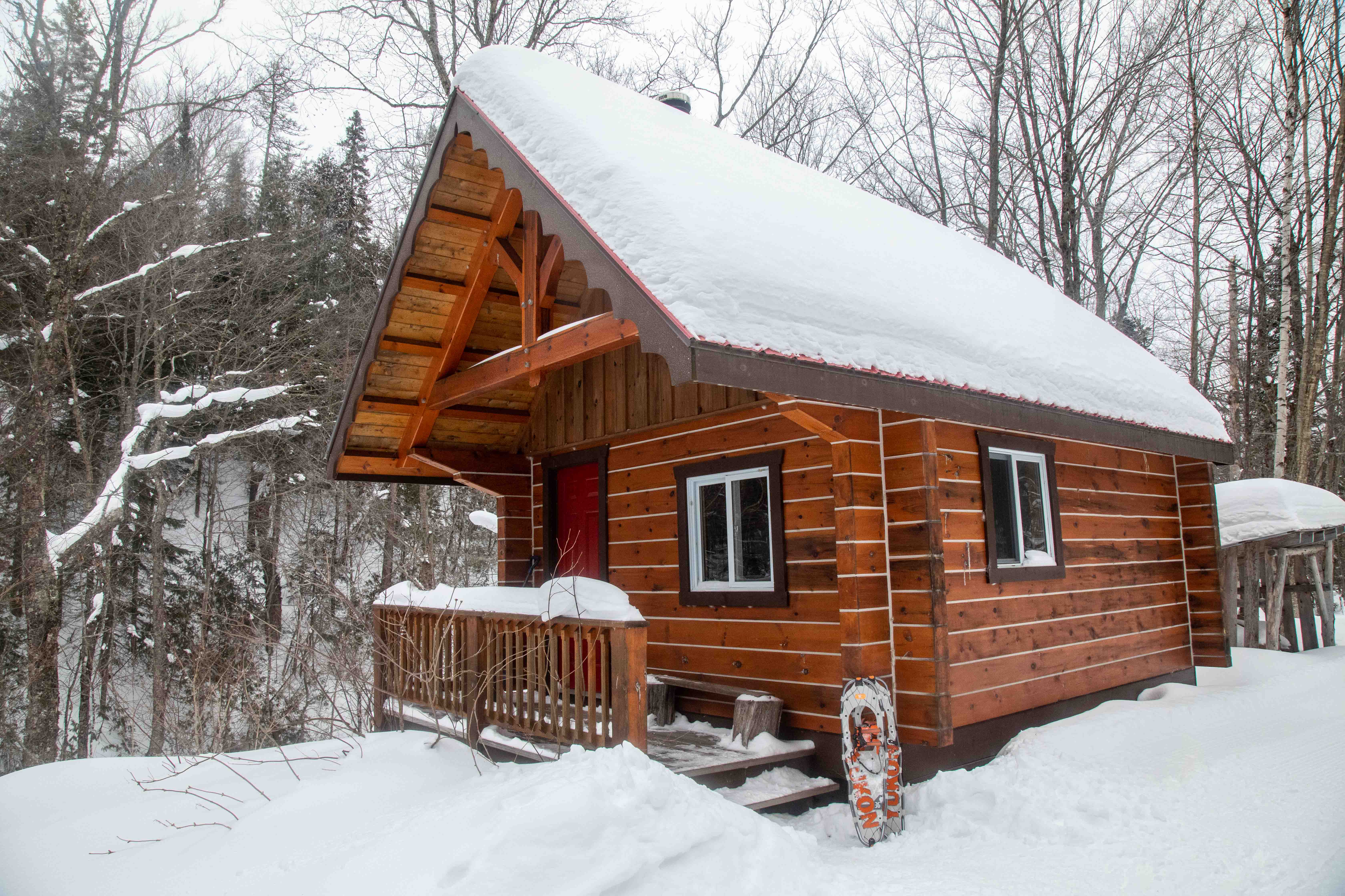 a snowy cabin at Stokely Creek in winter