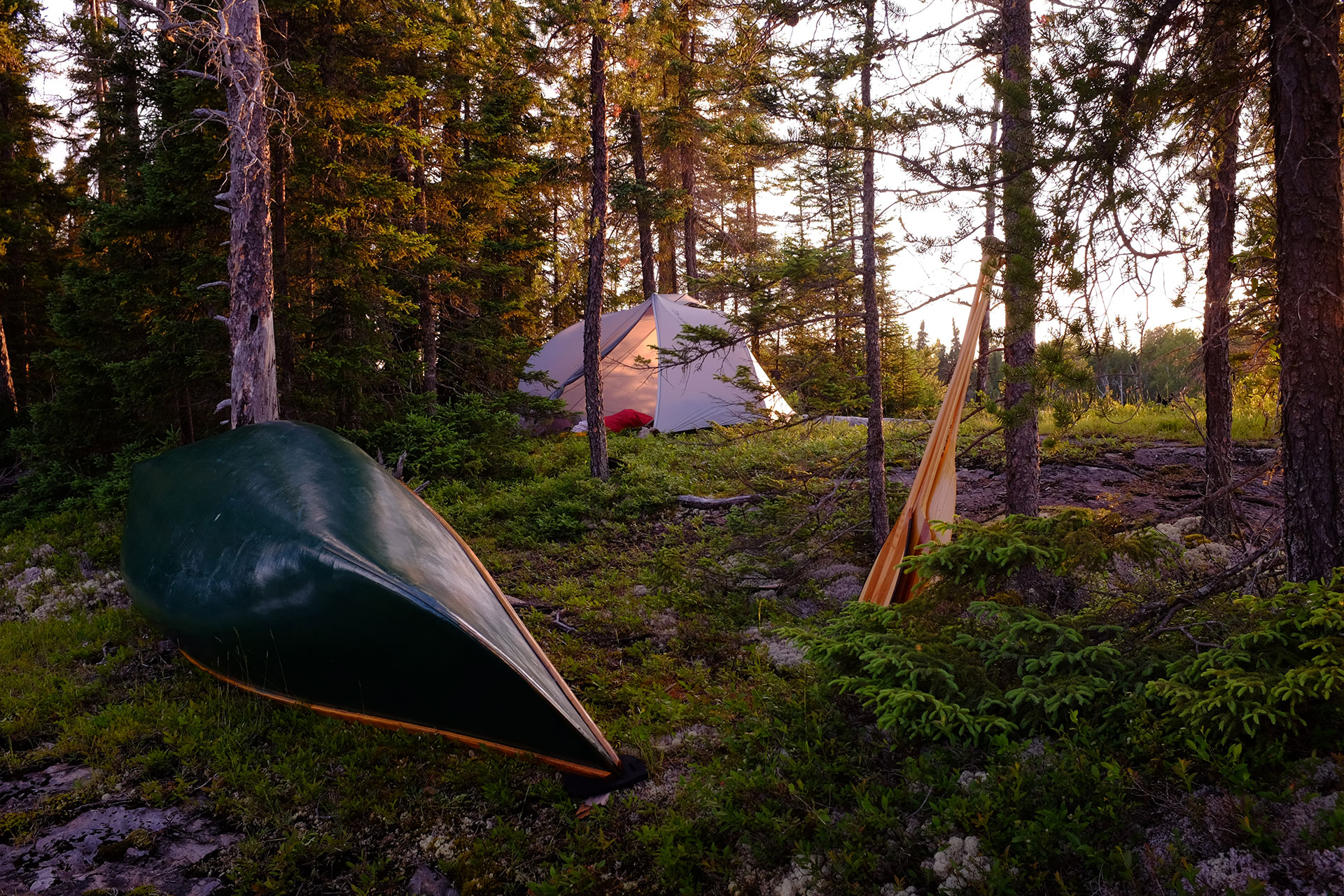canoe camping in Wabakimi Provincial Park