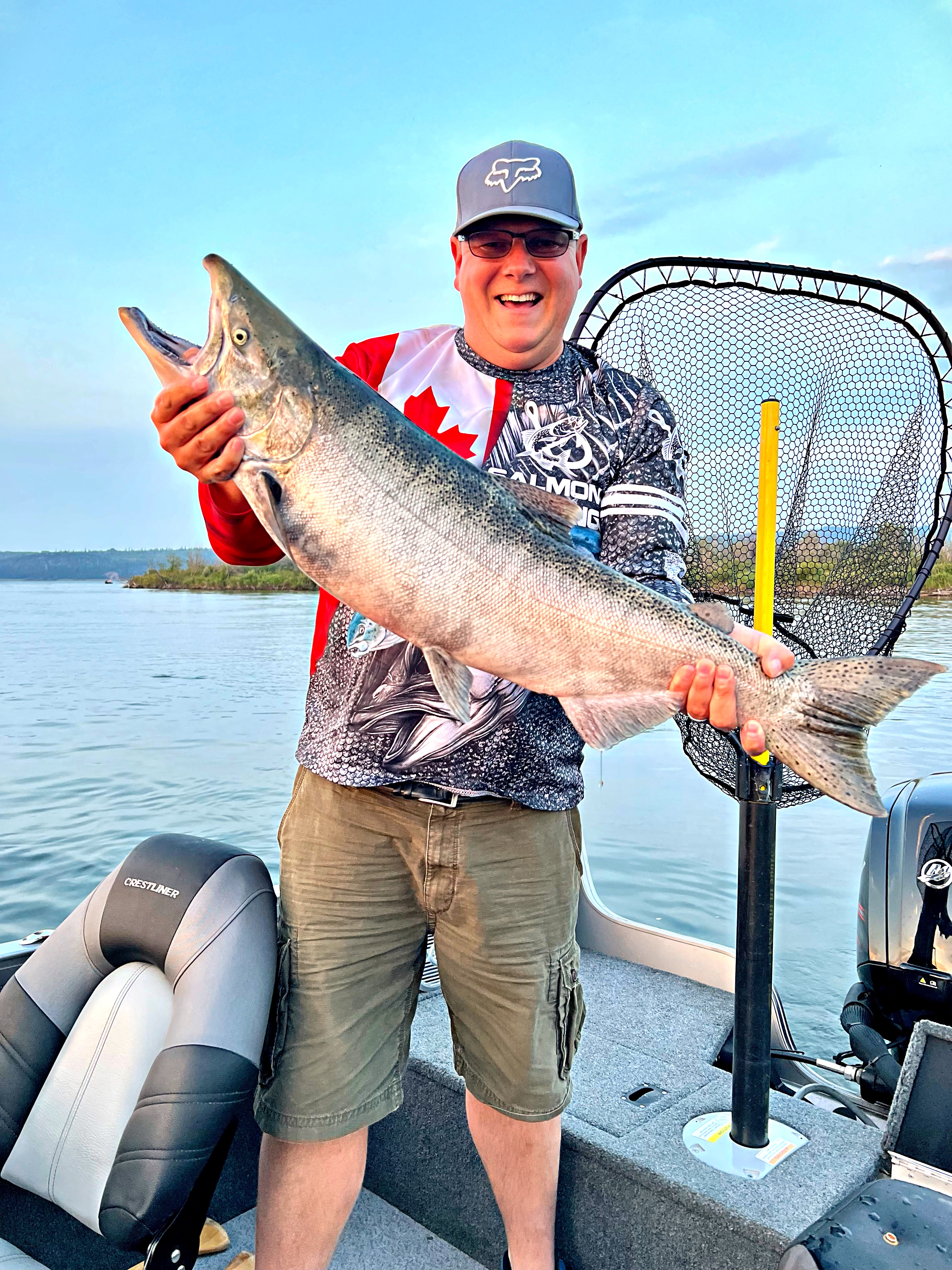 Chinnok salmon caught on Nipigon River