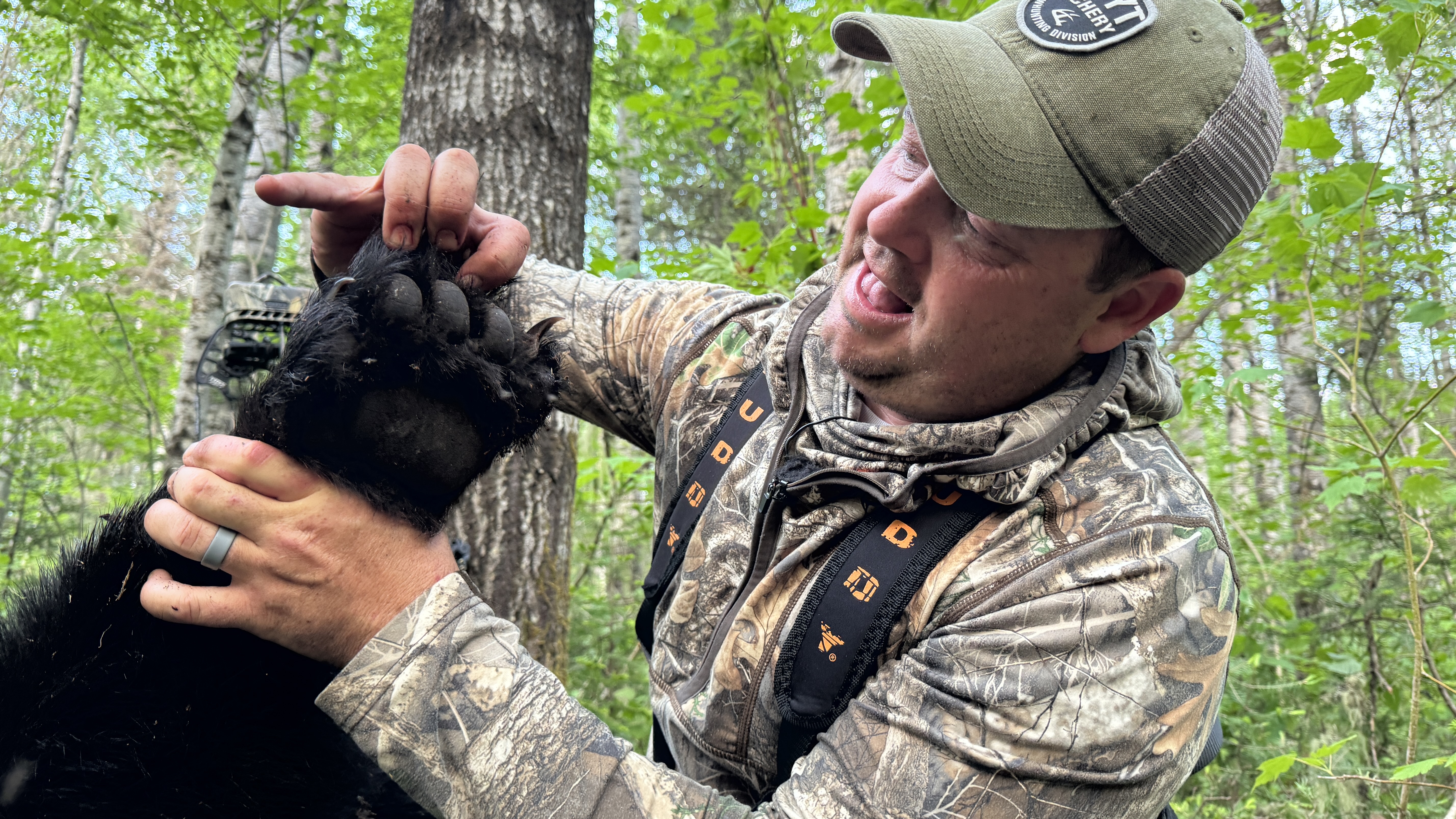 KB with Bear Paw