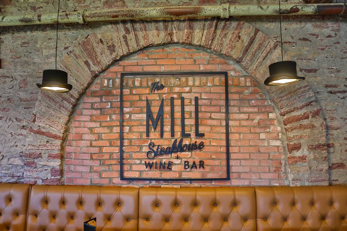 millsteakhouse-interior