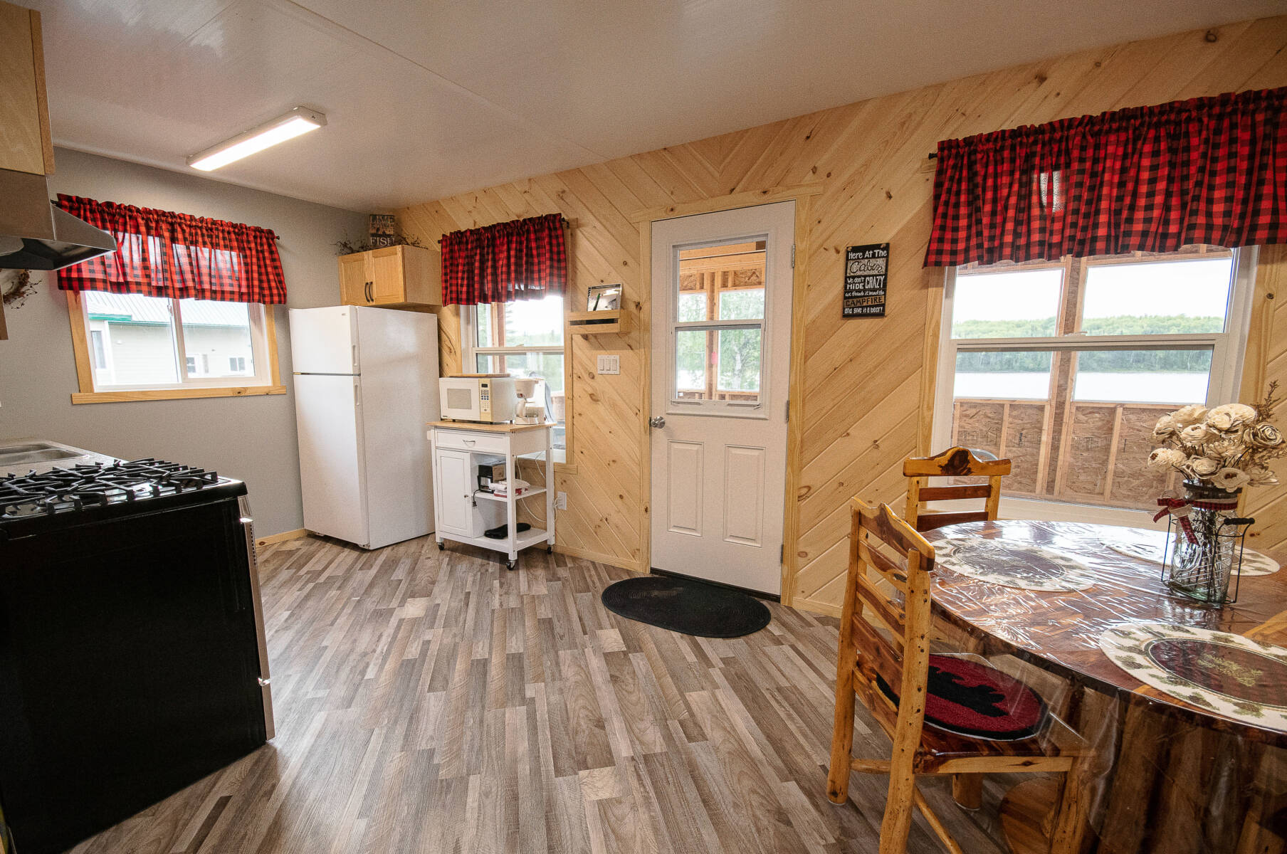 Birch Cabin at Lumberjack Lodge on Sturgeon Lake