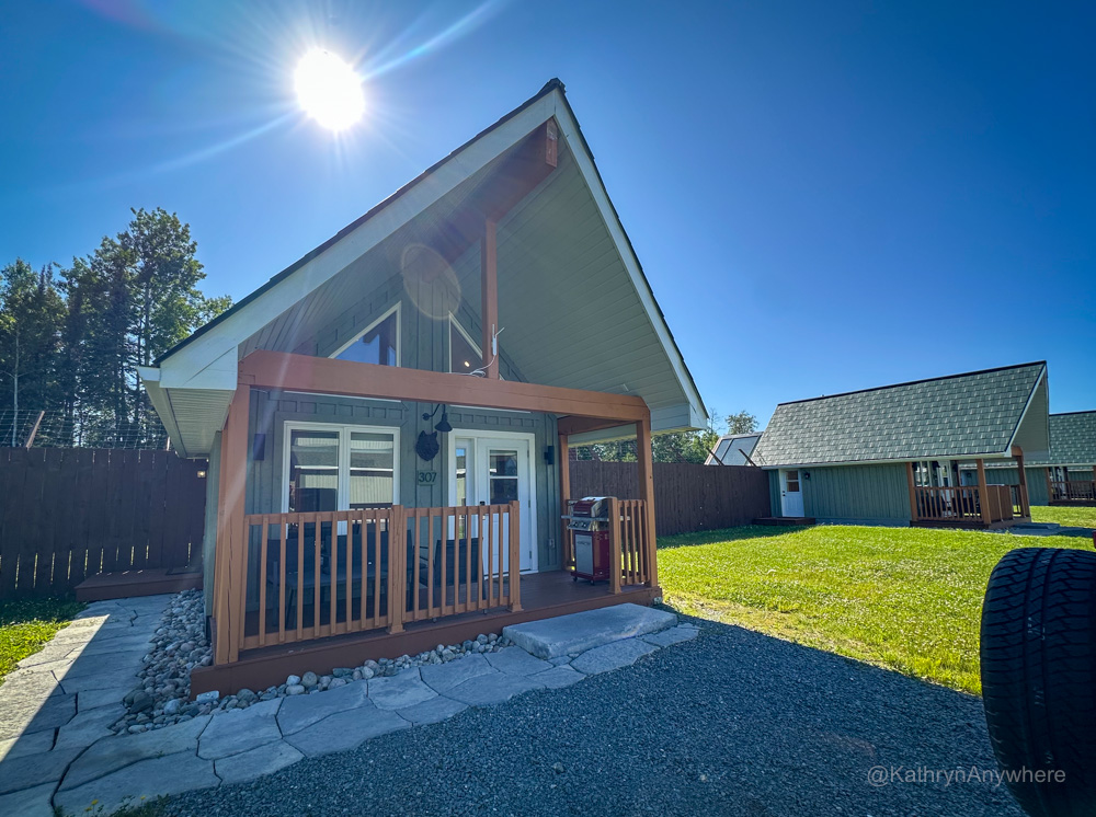 Cedar Meadows Wolf Cabin Exterior