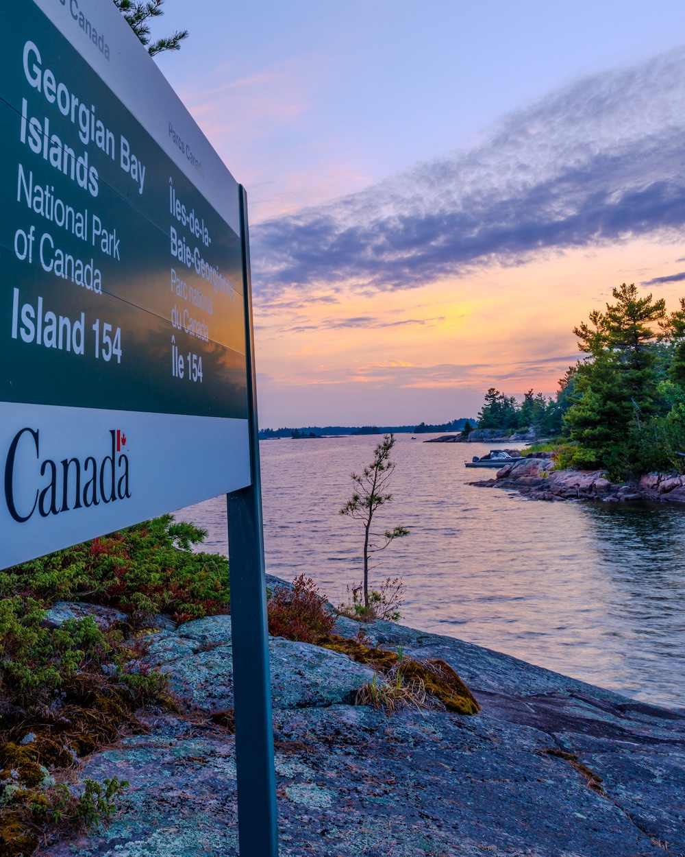 Sign reaching Georgian Bay Islands National Park, Island 154