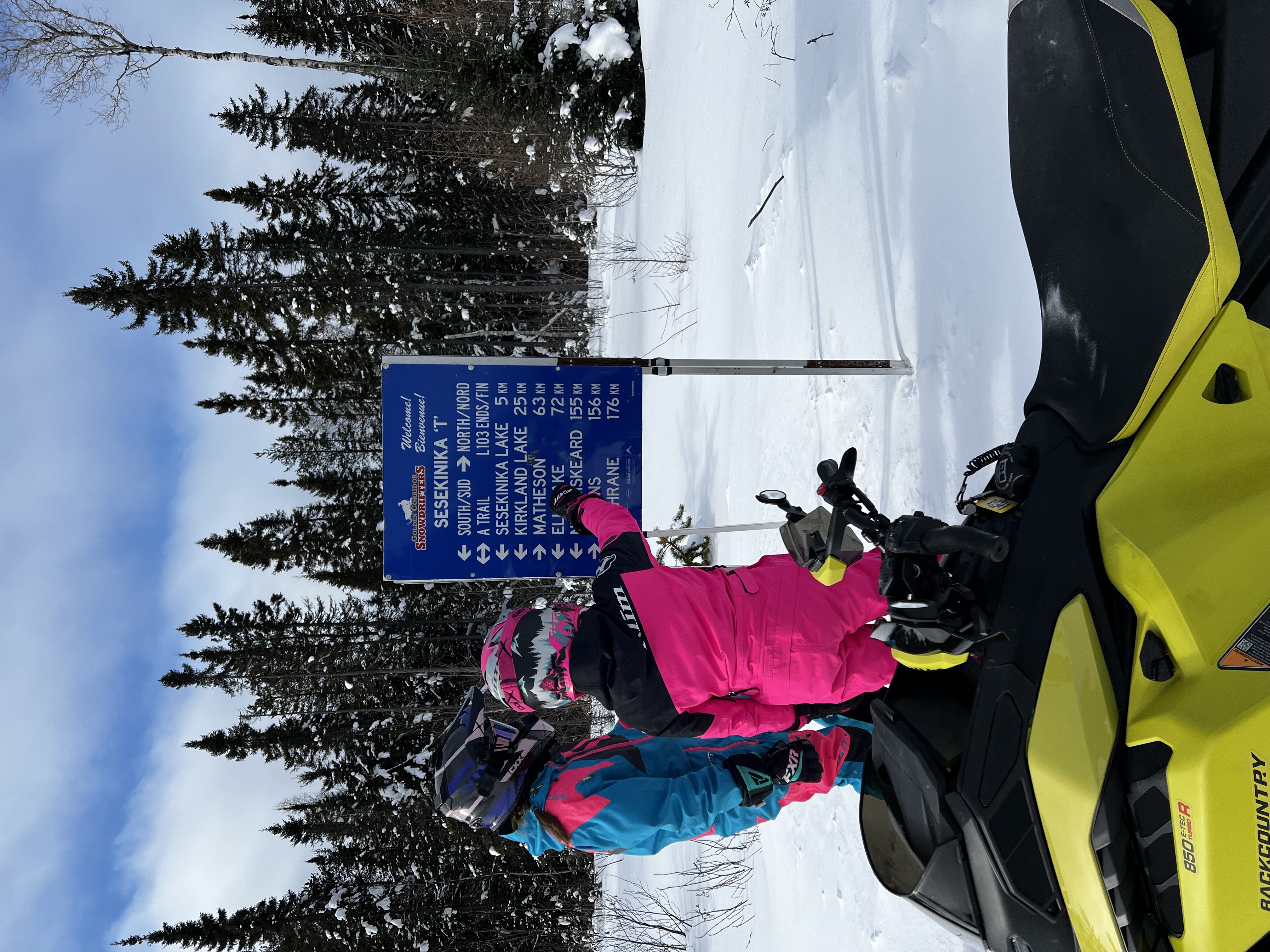 chicks w machines KL