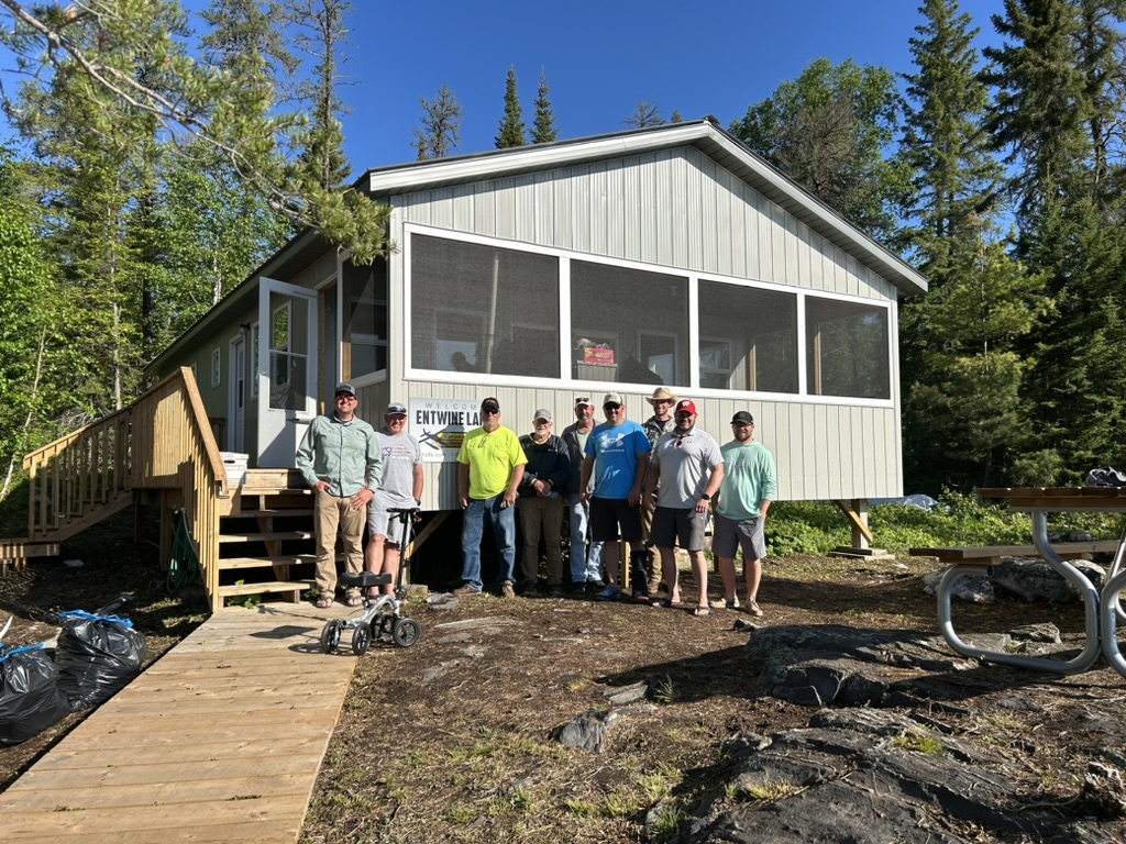 Canadian fly-in outposts entwine lake