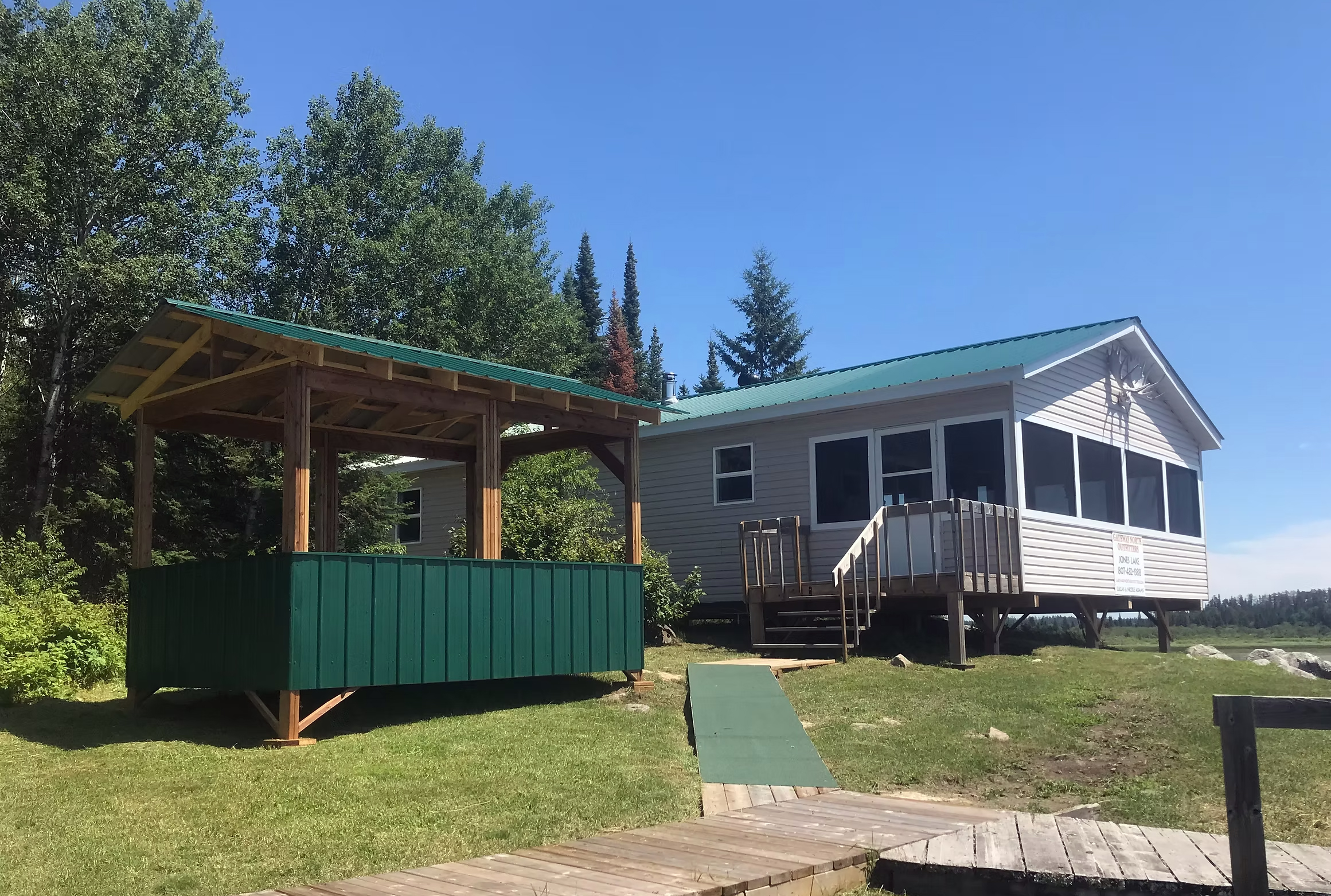 Enjoy BBQing in the BBQ shelter at Jones Lake Fly-in outpost