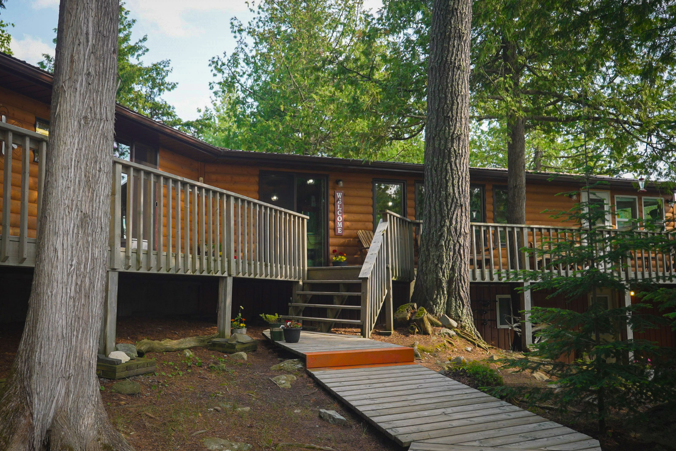 cedar island main lodge