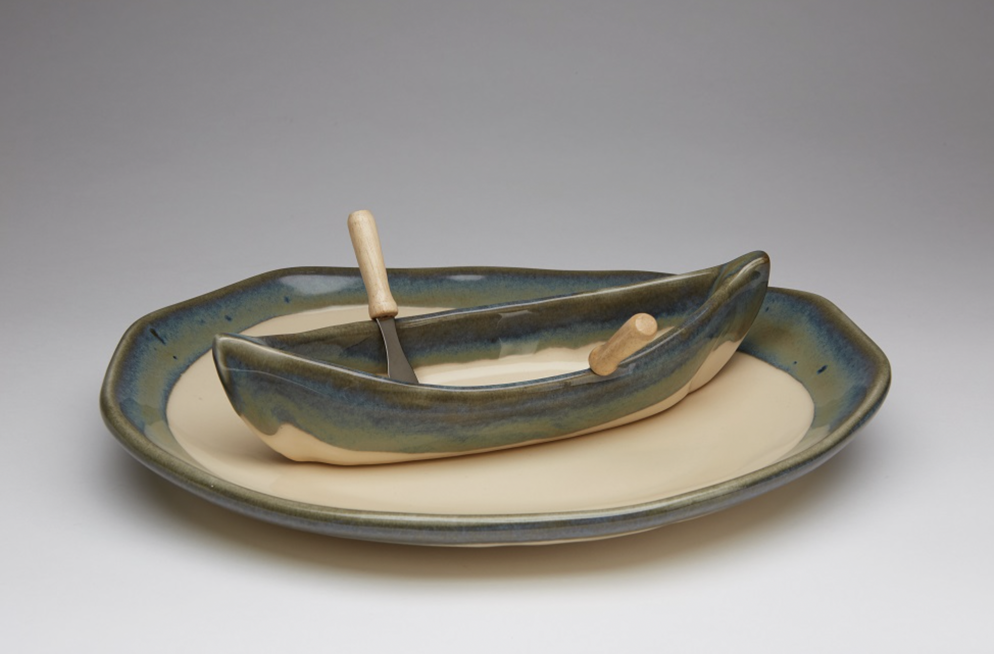 Canoe and Lake dip set from Maxwell Pottery