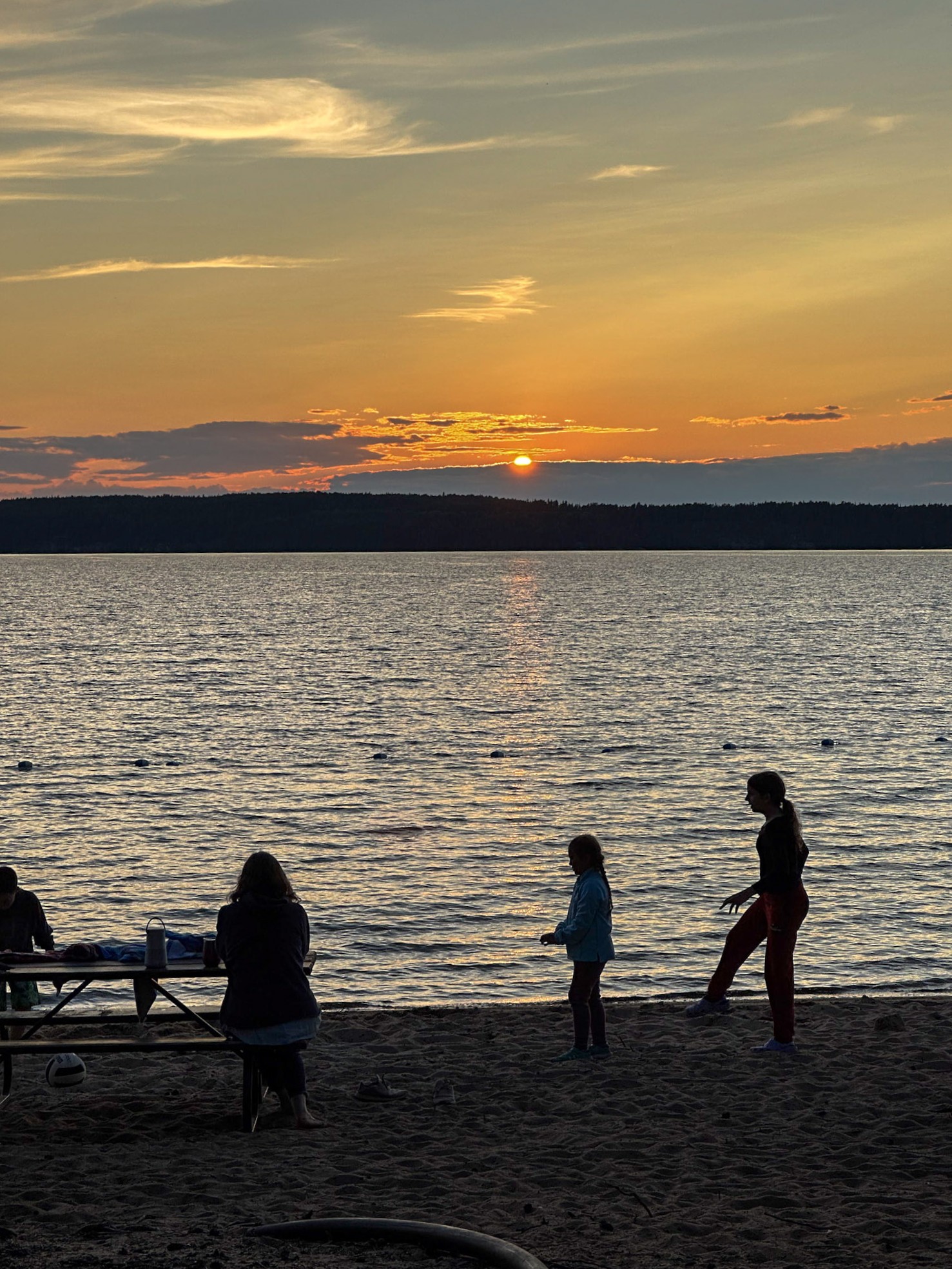 Vermilion Bay is only 10 kilometres from Blue Lake Provincial Park.