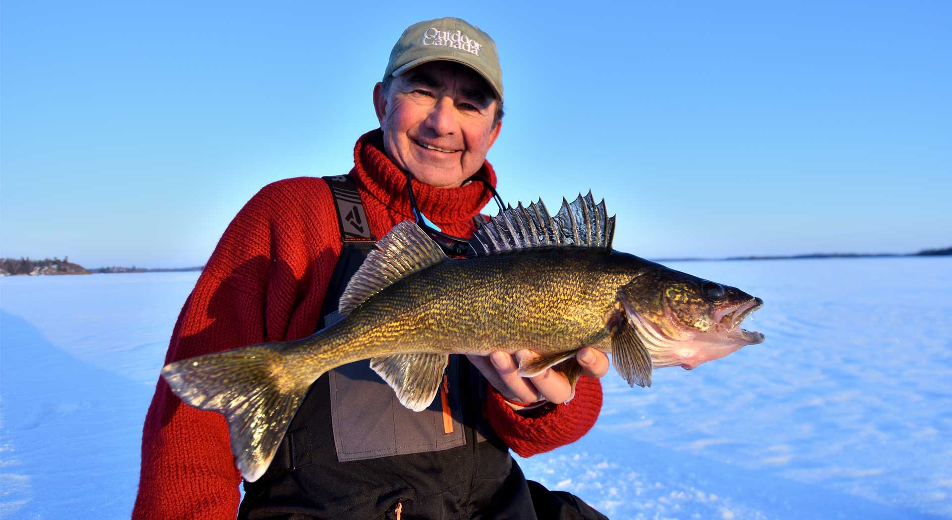 gpyzer-icefishing-walleye.jpg