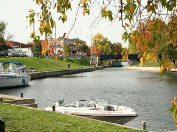 Downtown Bobcaygeon fall colours