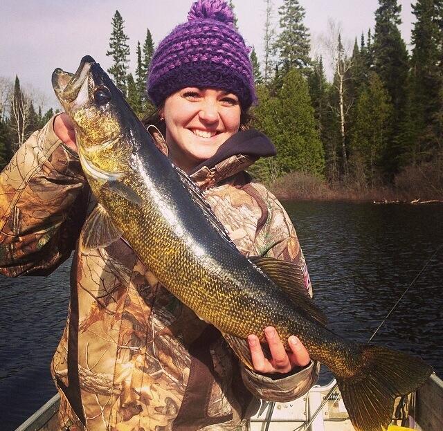 Locals Know: Fishing For Walleye with Michelle Matte @EatSleepFish