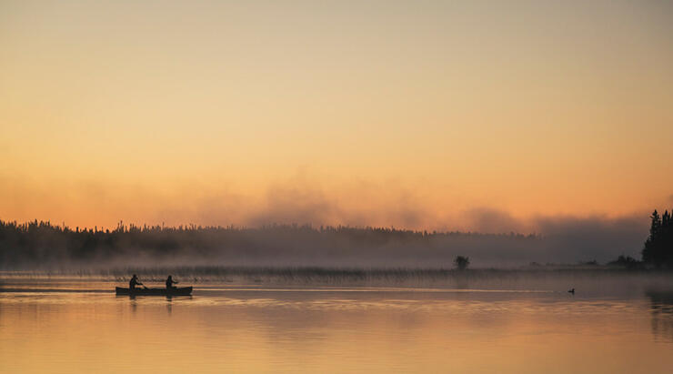 14-Early-Morning-paddle-in-Wabakimi-
