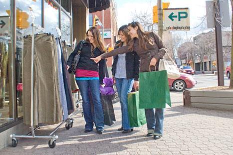 Shopping Downtown Sault Ste. Marie