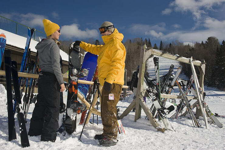 Searchmont snowboard