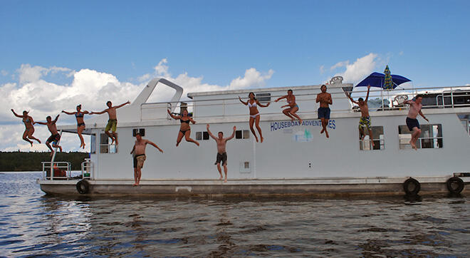 Everyone will enjoy a houseboat trip on the lake!  Photo: Houseboat Adventures