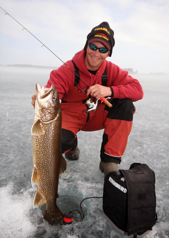 Ice Fishing for lake trout on Whitefish Bay