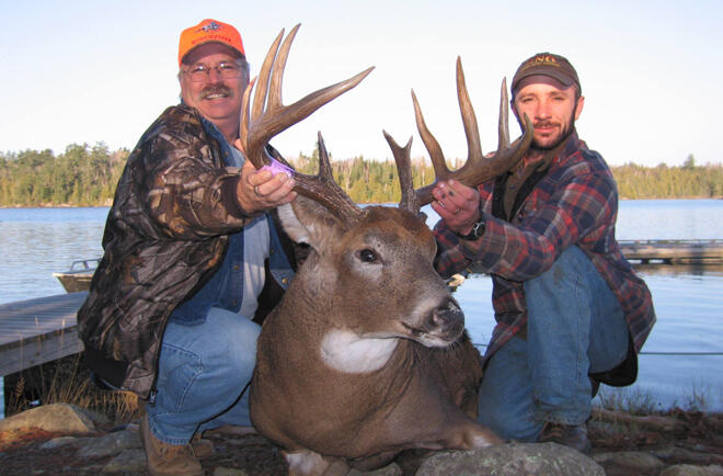 Successful deer hunt with Gateway Outfitters