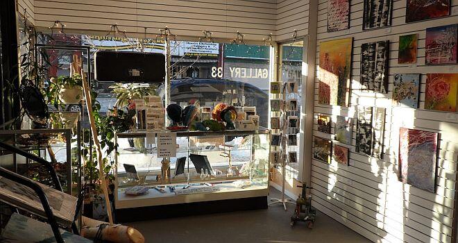 Gallery 33