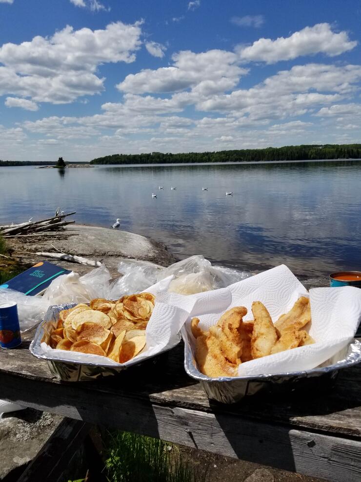 shore-lunch