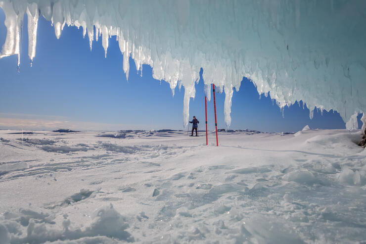 ice-cave2