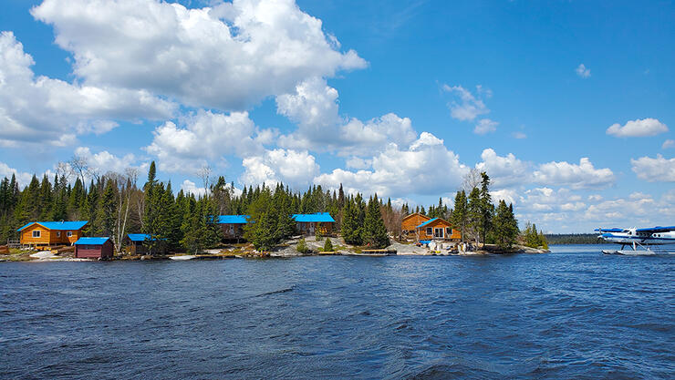 Canada-In-The-Rough-Brace-Lake-03