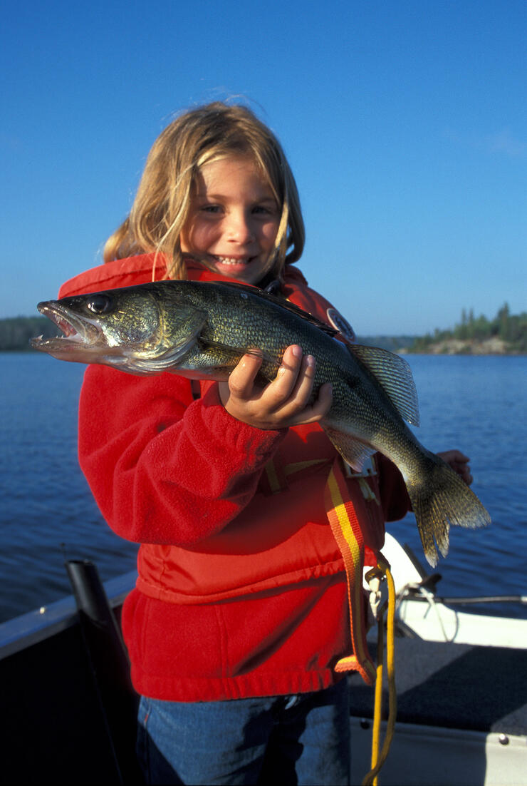 10 Tips to Make Family Fishing a Success