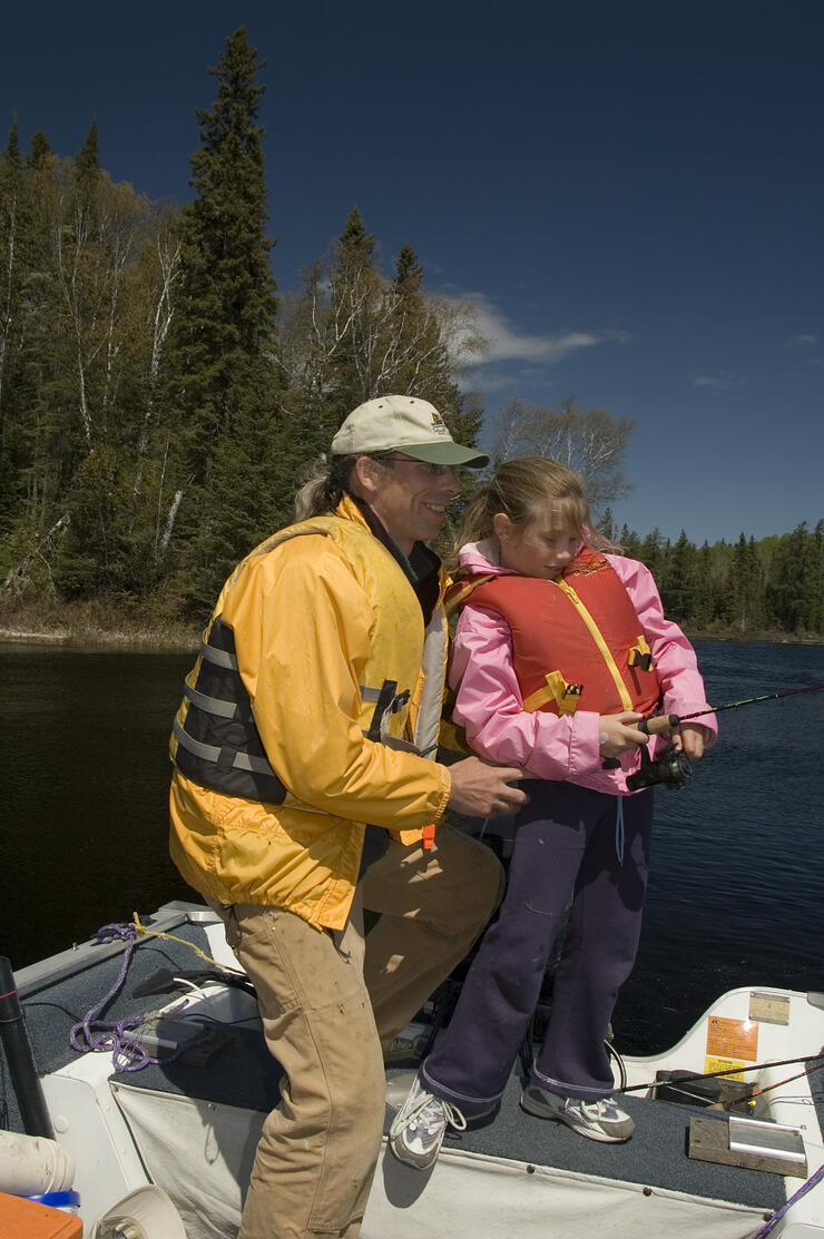 10 Tips to Make Family Fishing a Success