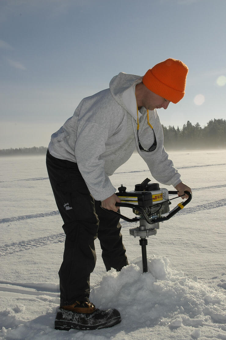 Ice Fishing: 10 Safety Tips