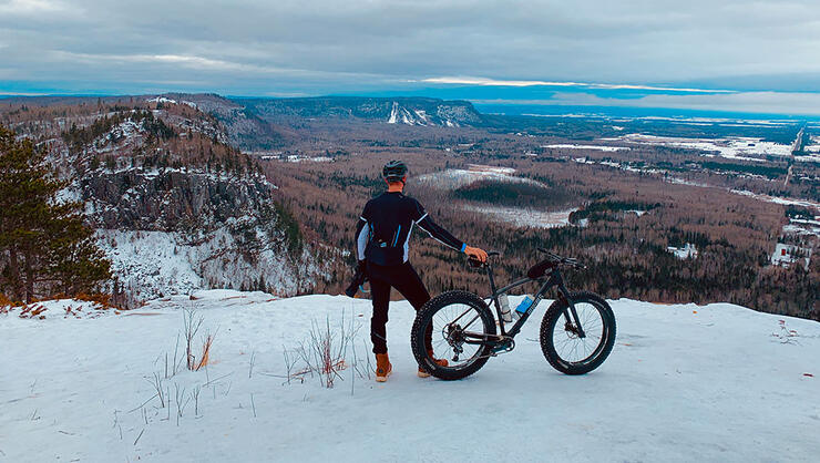 The view atop the Norâ€™Wester mountains on the south side of Thunder Bay