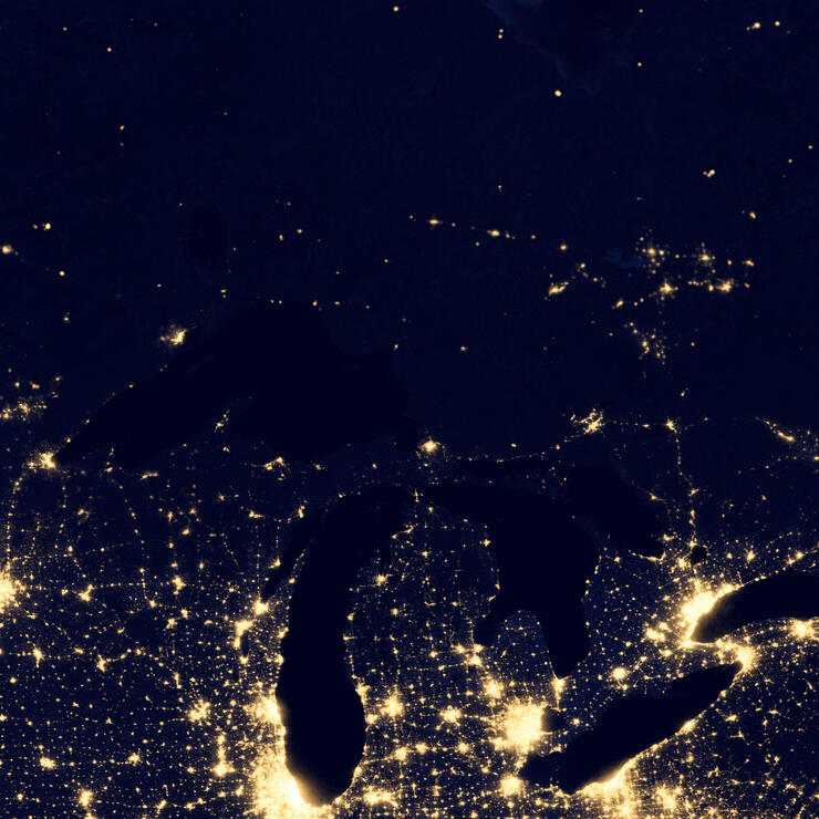 Lights in night sky over southwestern Ontario explained