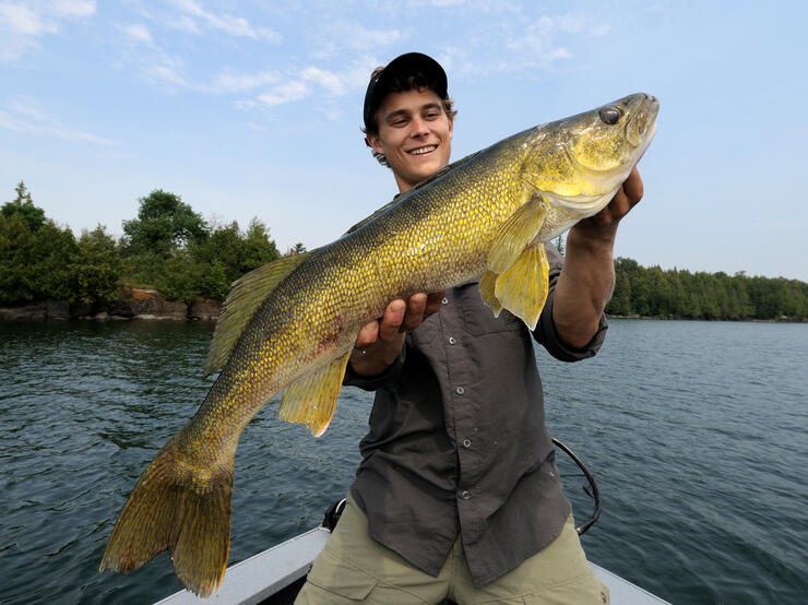 Trolling Slow Death Rigs on Lake LaBelle for Walleye