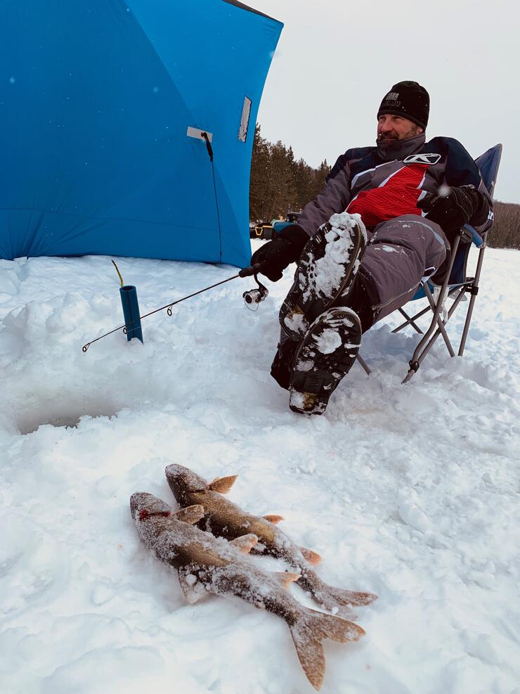 4) VINTAGE ICE Fishing Tip Ups & Pole Donald Cahoon Berwick Maine