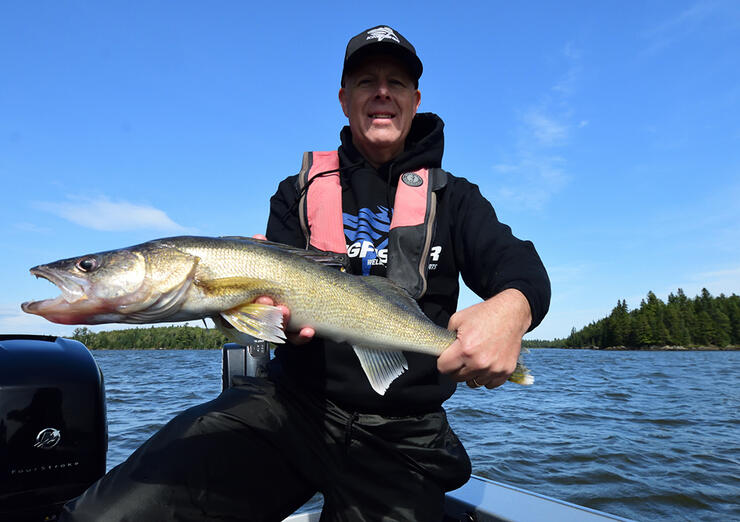 walleye-fishing