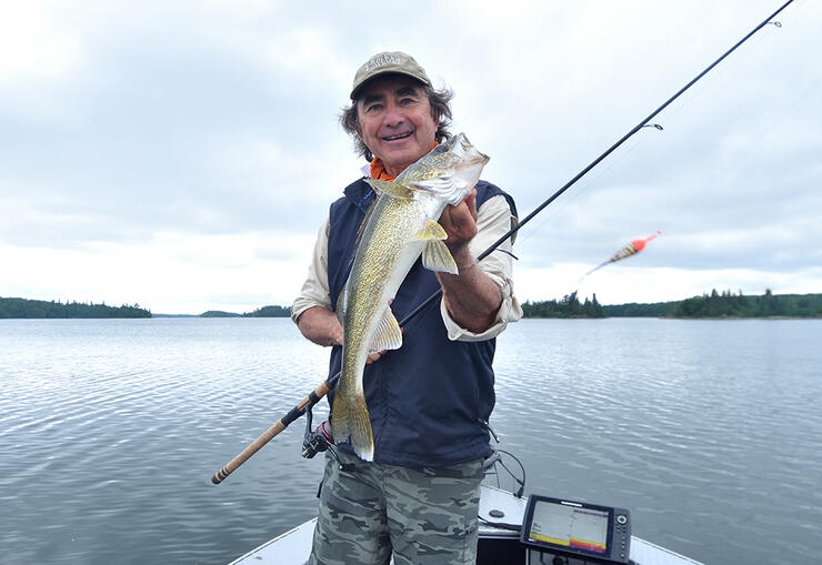 Slipping in on Walleye - Ontario Fishing & Hunting Outfitter Mini-Sites