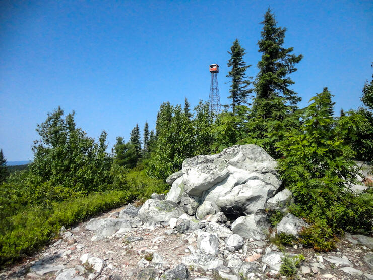 8 Best Paddle-in Hikes in Ontario