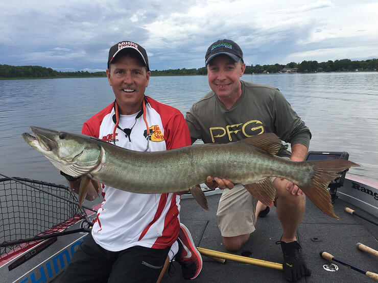 Early Season Kawartha Muskies – 2B Fishing