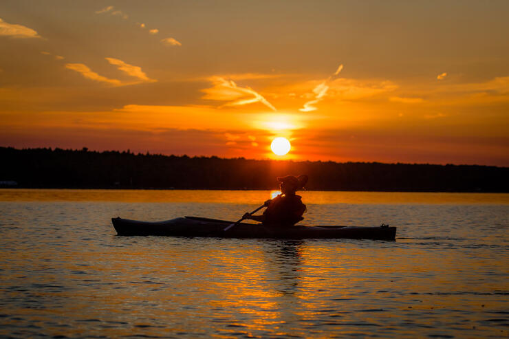 sunset-kayak