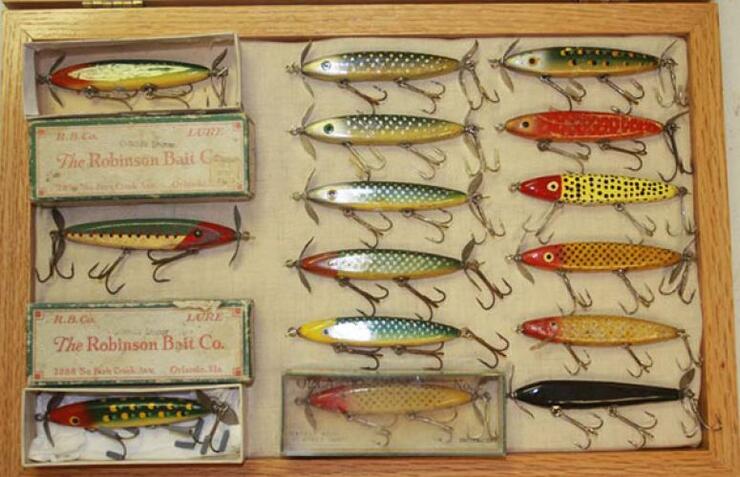 Old Fishing Lures and Tackle, Identification and Value Guide (Old