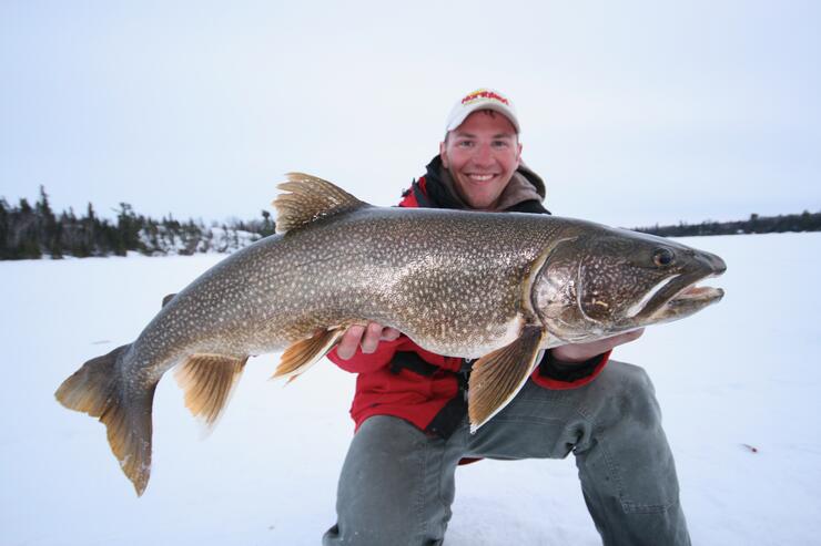 Ice-fishing for burbot: Tips from the new record holder • Outdoor