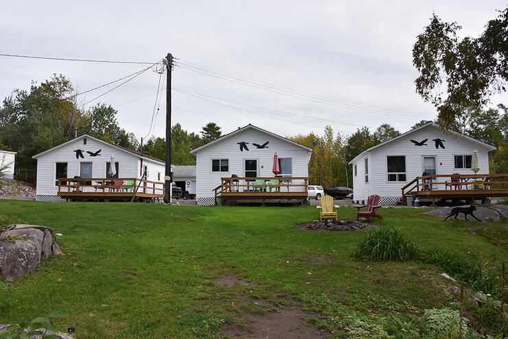 Mashkinonje-Lodge-01