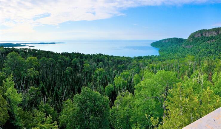 circle tour of lake superior map