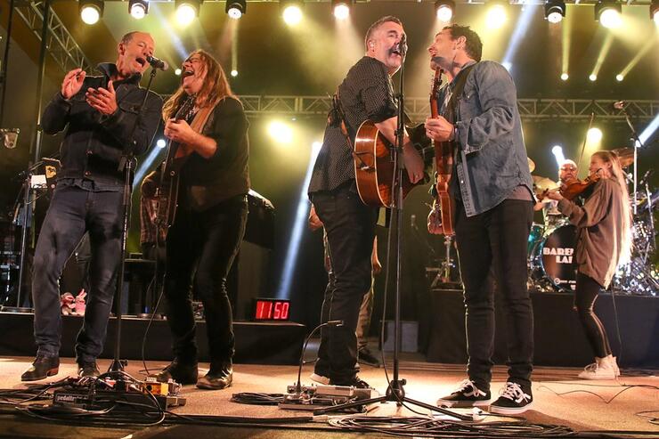 Barney Bentall, Alan Doyle, and the Barenaked Ladies rocking out at the 2017 Thunder Bay Blues Fest