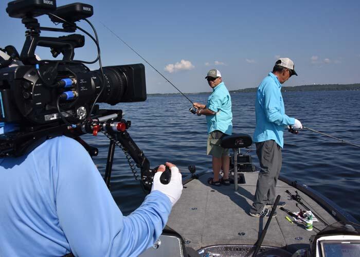 bob izumi filming real fishing tv show