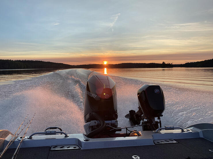 Les Kouba Boat at Sunset Trolling to The Bar Muskie Pocket Knife