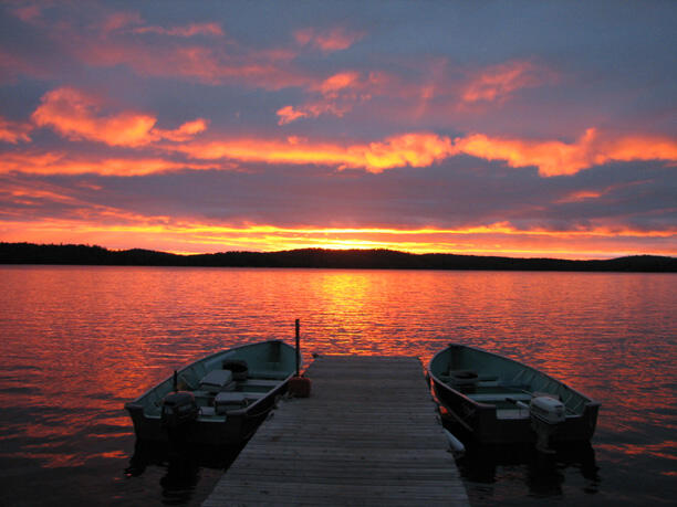 OUTDOORS: Corky goes it alone on the lake known as walleye heaven