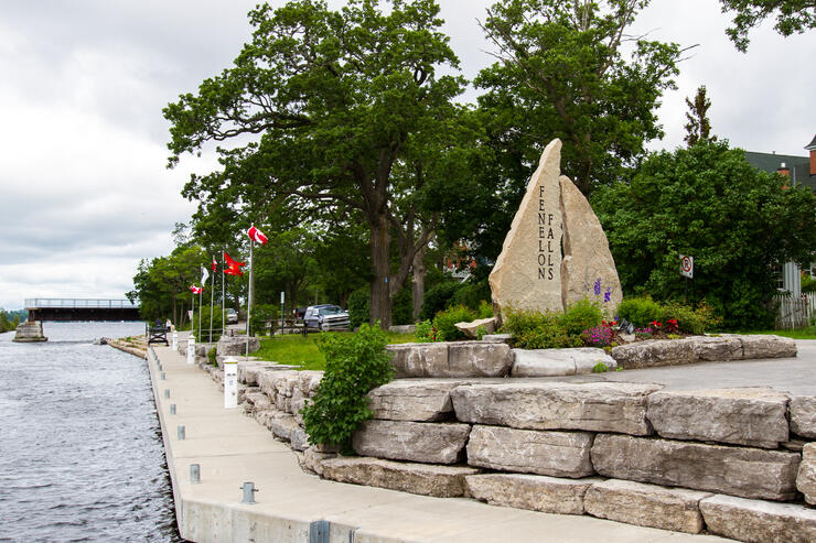 rent a yacht ontario