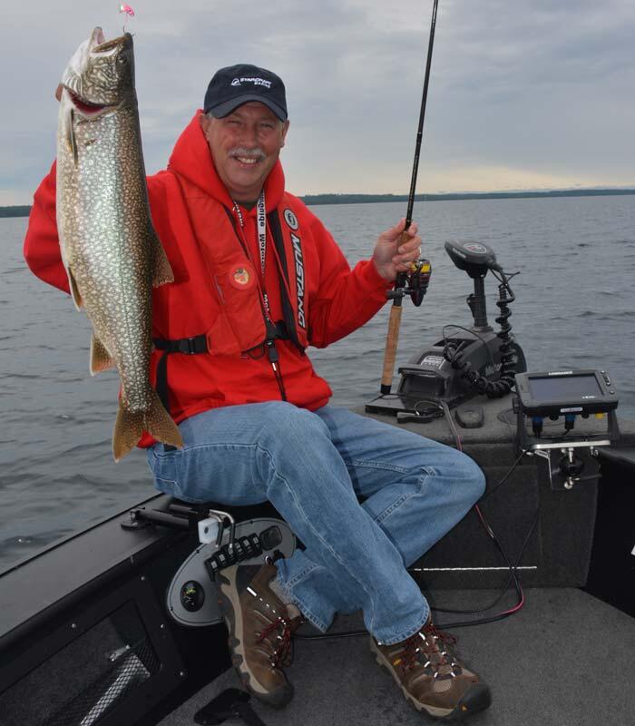 Attractor Trolling for Lake Trout: Try These Tips & Tricks When