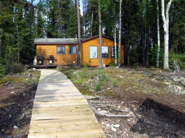 hidden bay lodge armit lake outpost cabin